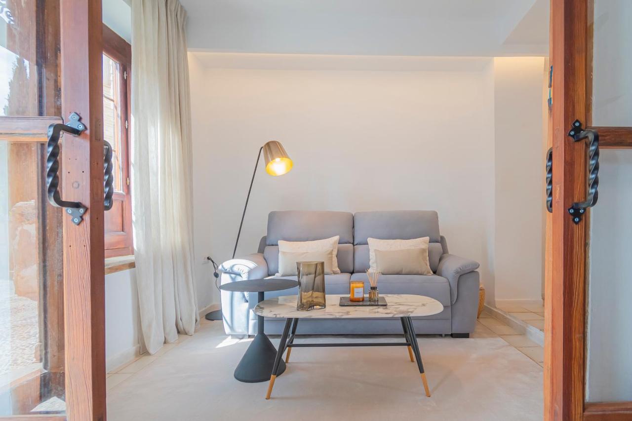 Casa De La Acequia By Florentia Homes Grenade