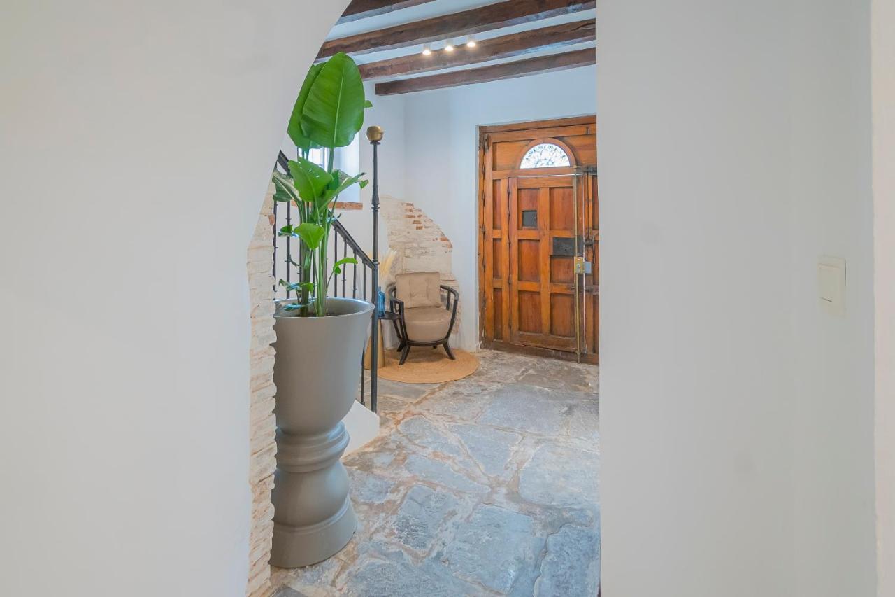 Casa De La Acequia By Florentia Homes Hébergement de vacances Grenade