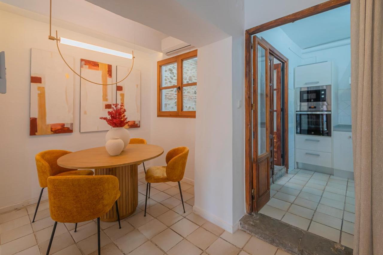 Casa De La Acequia By Florentia Homes Casa de vacances Granada